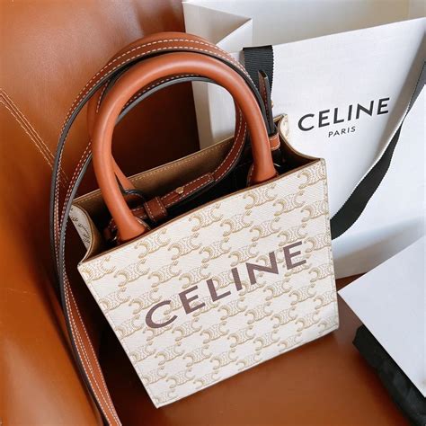 ミニ バーティカル トリオンフ キャンバス CELINE カバ / キャン 